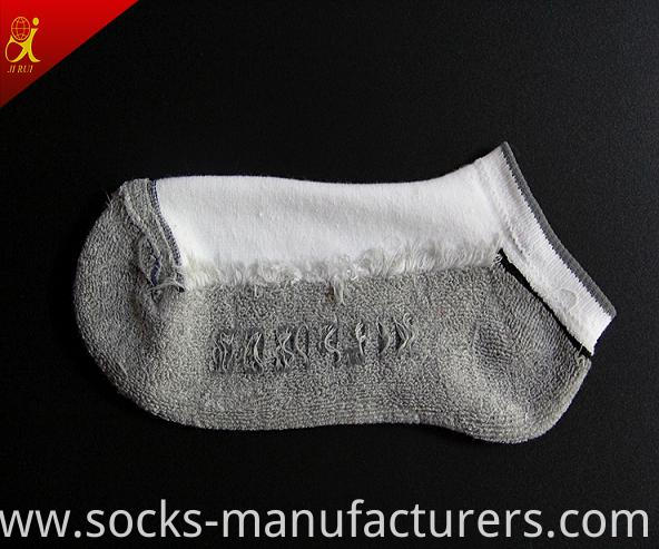 Custom Logo Socks Popular Fashion Man White Compression Socks Sports Socks